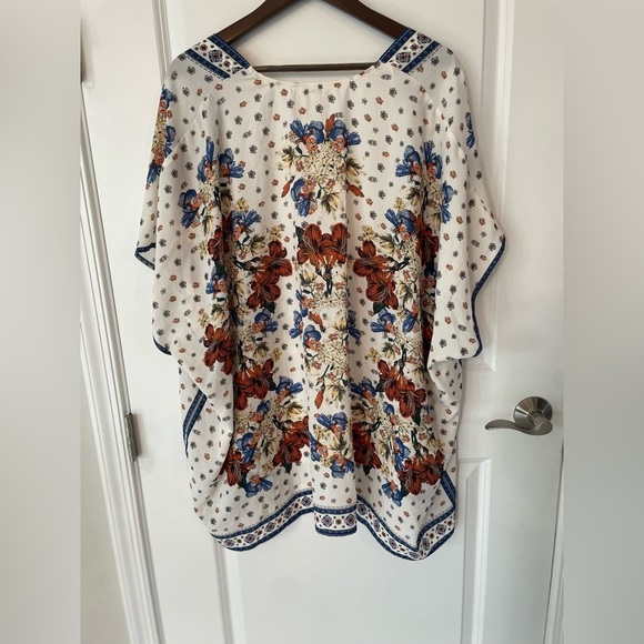 NWT Max Studio London Women's Kimono XS or L, Floral Print Orange Navy Cream. - Picture 5 of 6